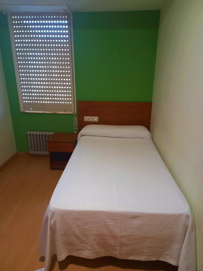 Pension San Roque Lugo Esterno foto