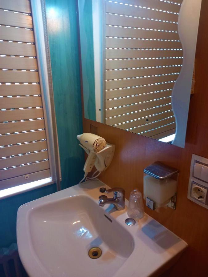 Pension San Roque Lugo Esterno foto