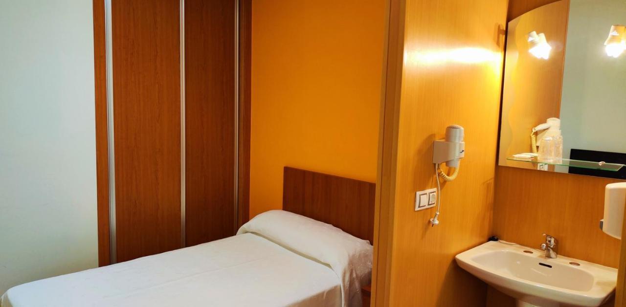 Pension San Roque Lugo Esterno foto