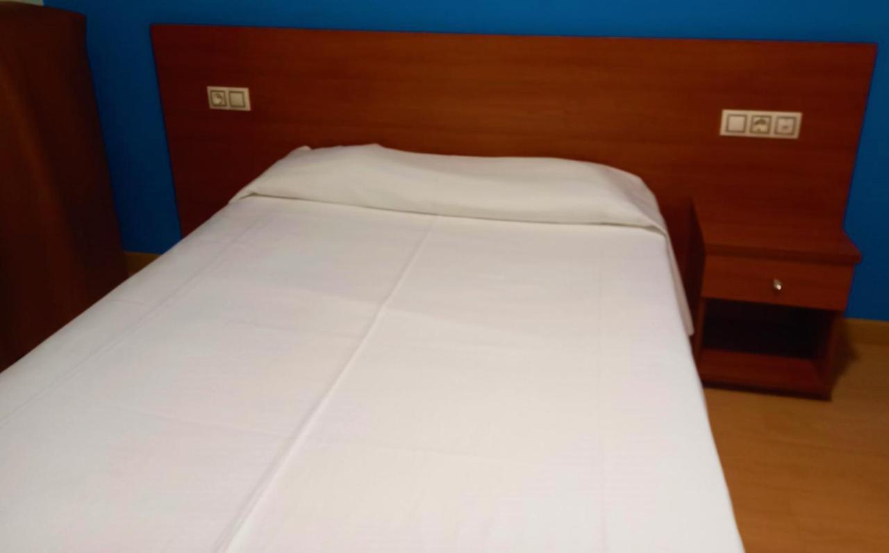 Pension San Roque Lugo Esterno foto
