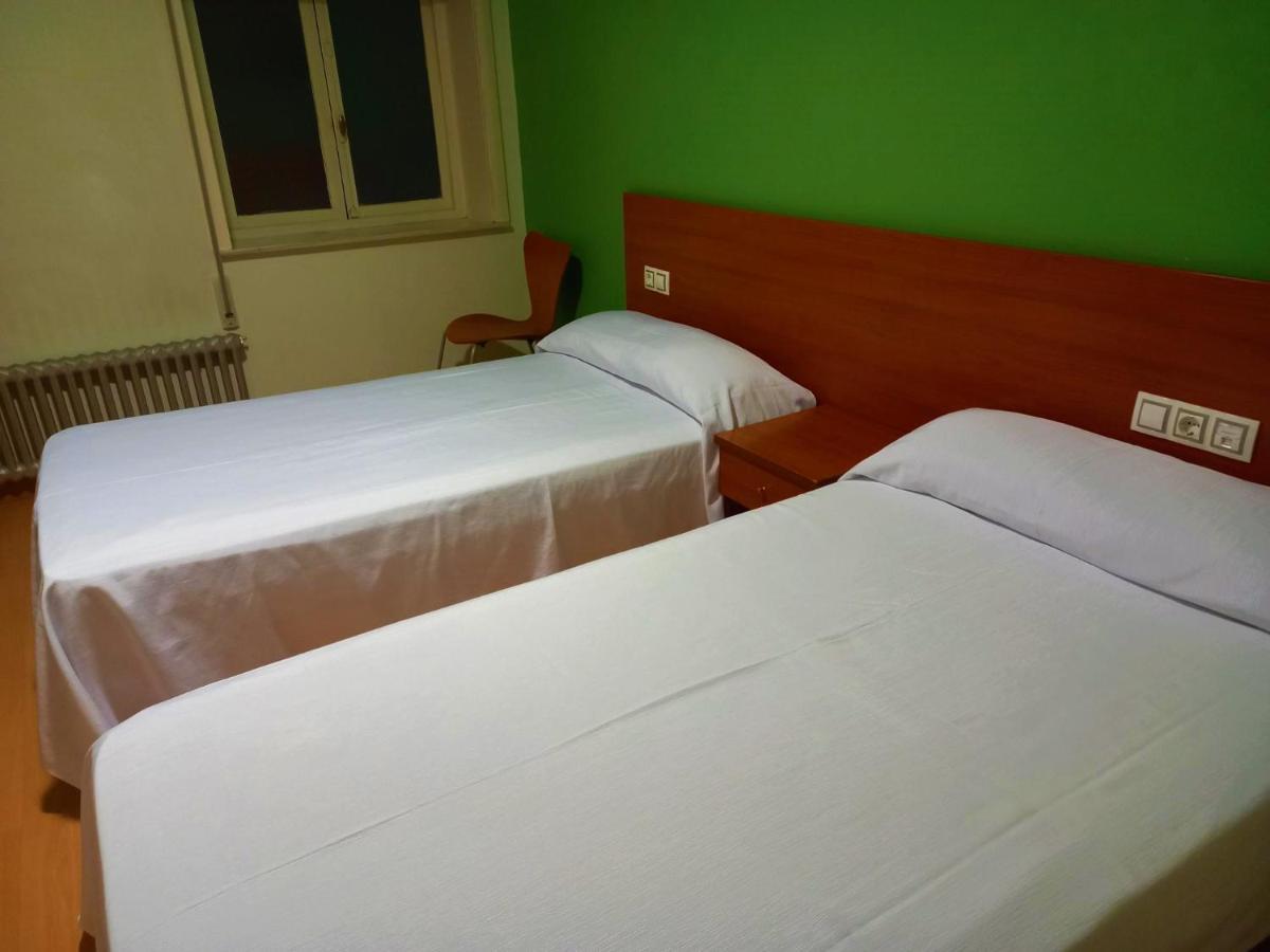 Pension San Roque Lugo Esterno foto